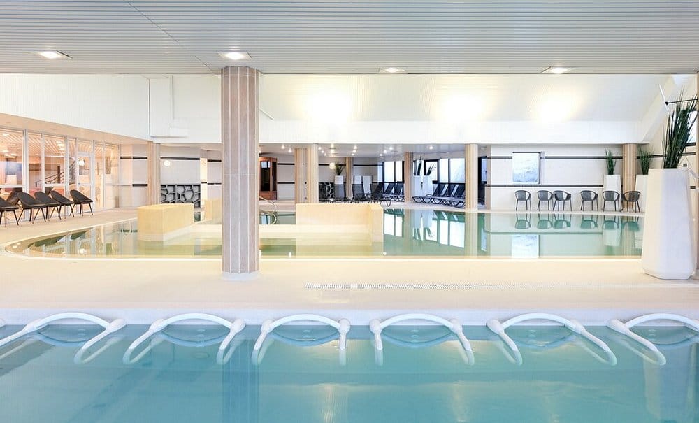 Piscine à Hôtel Riva Bella
